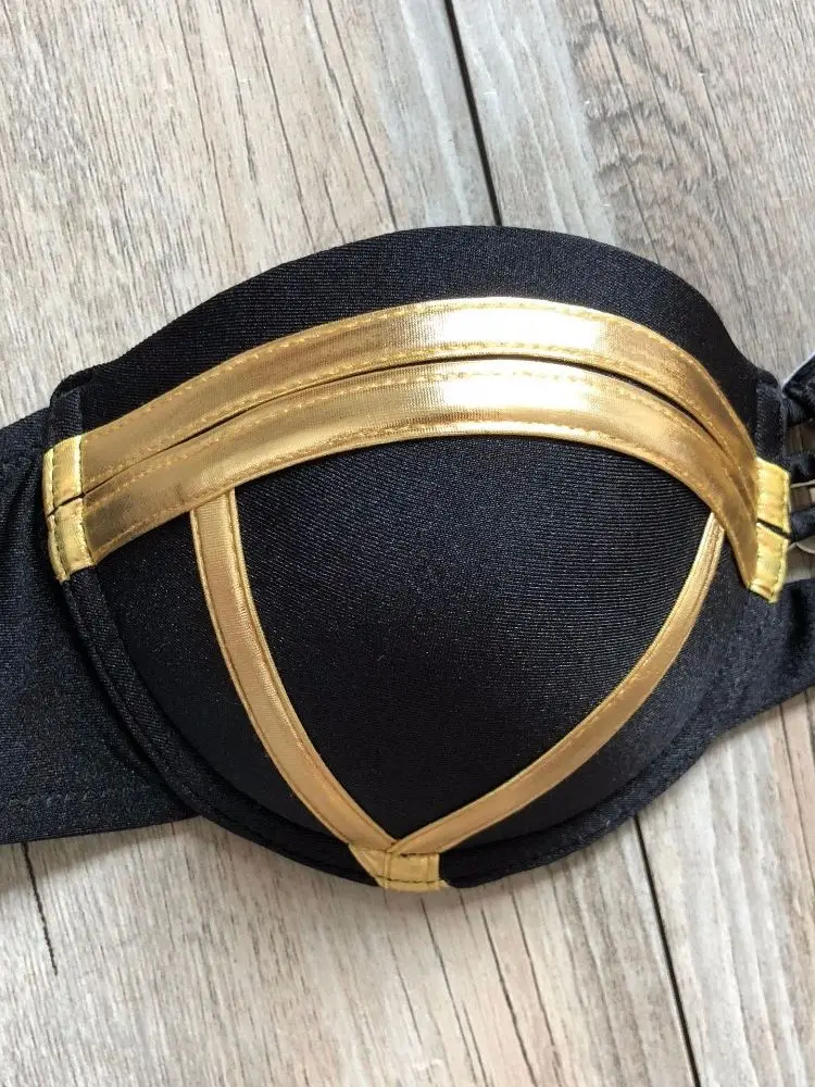 Рисунок 5 - Черный бандажный купальник 2023