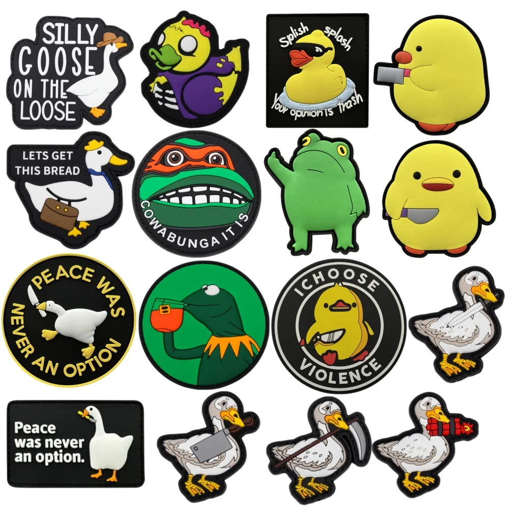 Gewalt und Frieden Kleine gelbe Ente Moralabzeichen PVC-Aufnäher Cartoon Gans Frosch Taktisches Armband Klettverschluss Rucksackaufkleber