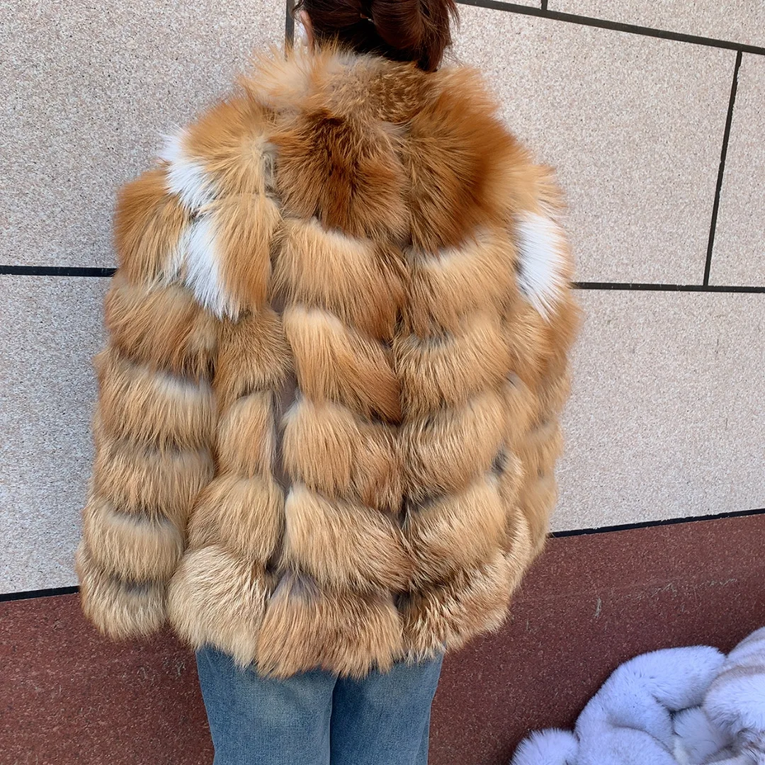 HUA QIU MEI SI Fox Fur Jacket Side View