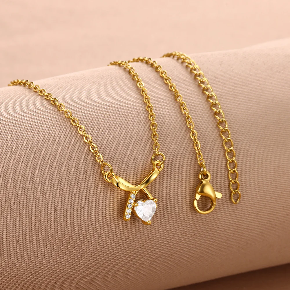 Bow Necklace Heart Zircon Necklaces For Women Y2k Jewelry Shining Pendant Clavicle Chain Hot Selling Party Clothes Decoration