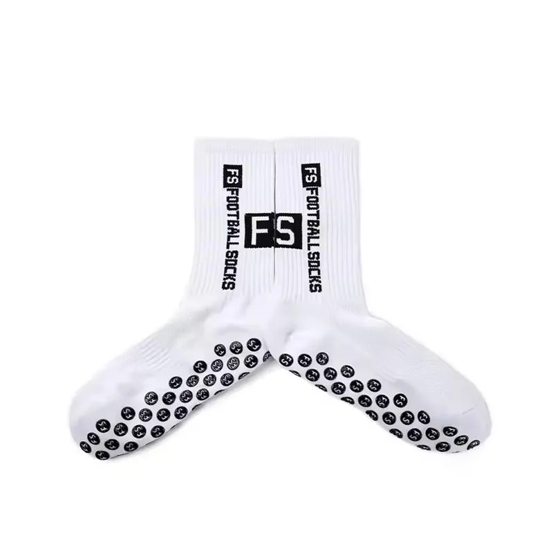 5 Pairs of Men's Football Anti Slip and Grabbing Socks for Outdoor Breathable and Sweat Wicking Sports Competitions