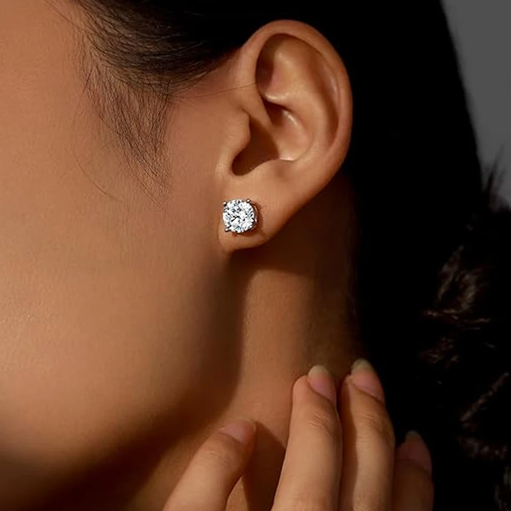 Orecchini a perno Moissanite, laboratorio creato in oro bianco 18 carati placcato oro bianco 925 Tiny orecchino, gioielli regali per donne e uomini, medium, Argento sterling, Moissanite