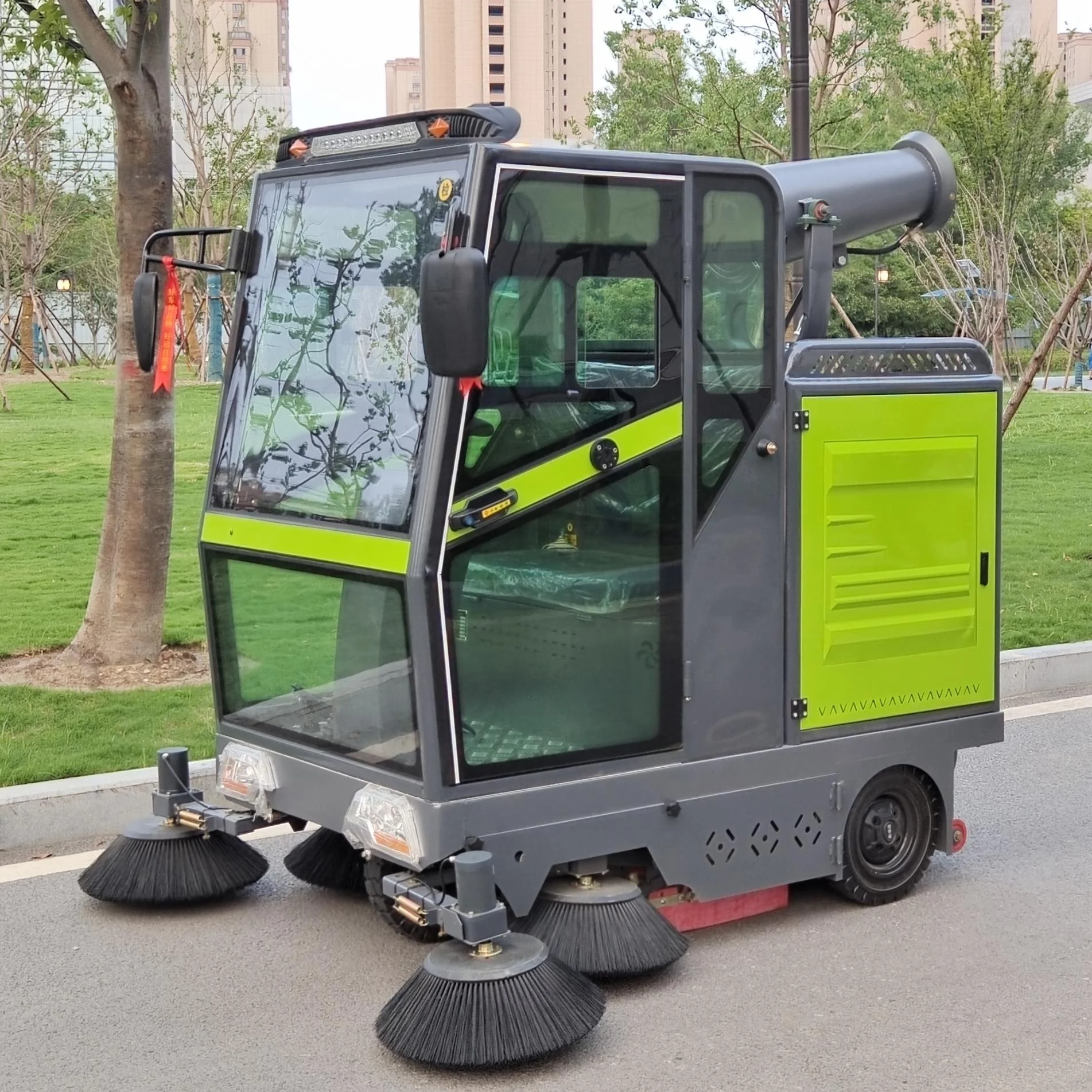 Рисунок 3 - Уборочная машина