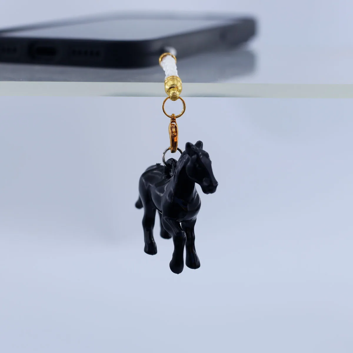 Elegant Dual Horse Mobile Phone Pendant Lanyard - Black and White Design