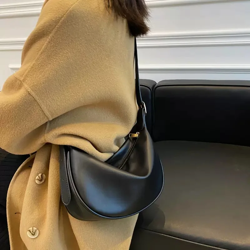 

Senior Sense Niche Small Bag Female Design Pures 2023 New Fashion Casual Black Shoulder CrossbodyBag Eerything with Dumpling Bag