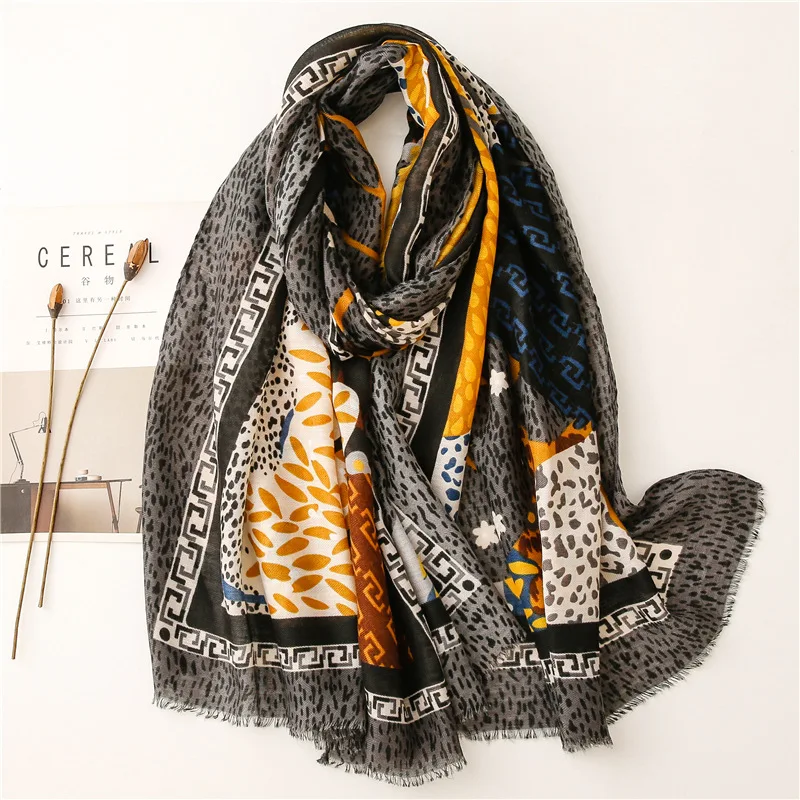 

Fashion Animal Leopard Dot Fringe Viscose Shawl Scarf Women High Quality Autumn Winter Wrap Pashmina Stole Bufandas Muslim Hijab