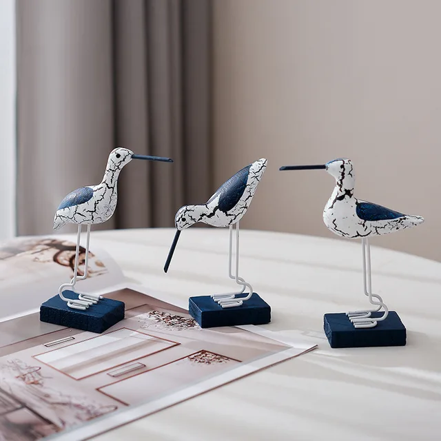 3pcs Wooden Seagull Figurines - Image 2