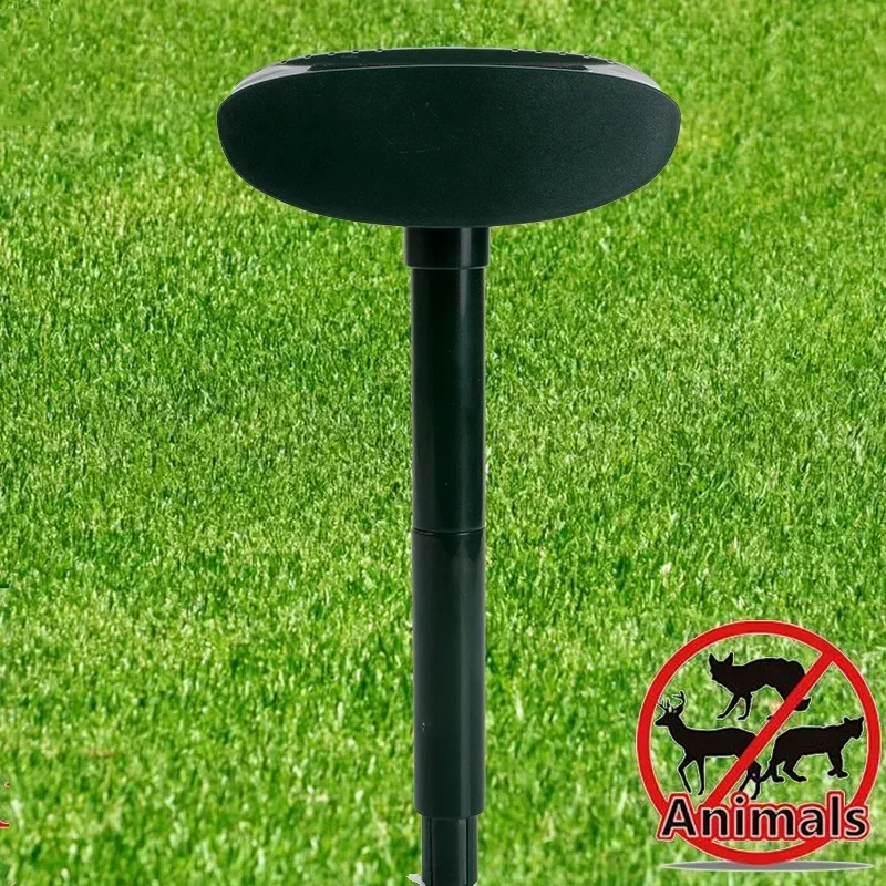 Ultrasonic infrared induction animal repellent solar charging animal repellent For farm courtyards