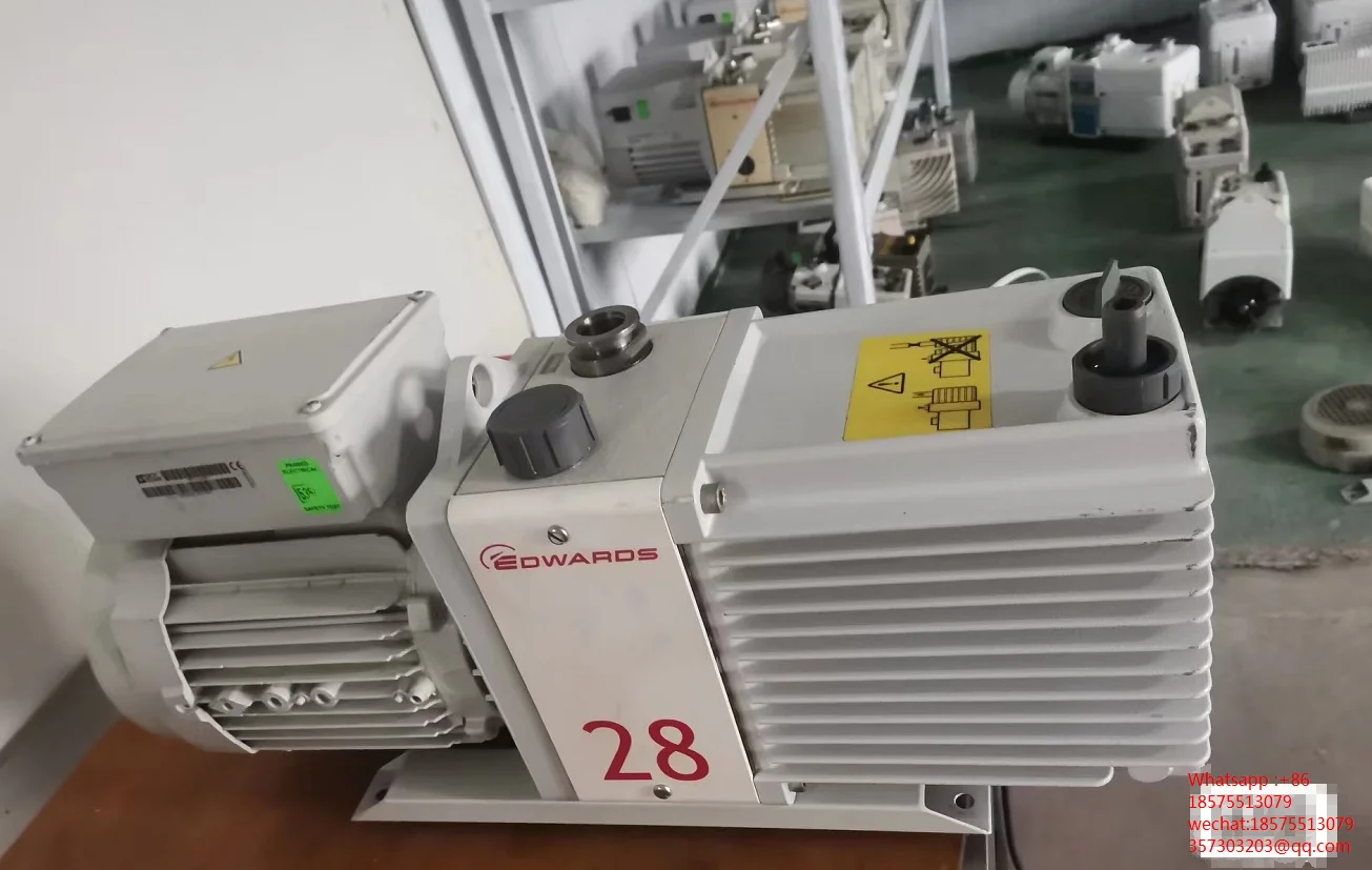Рисунок 3 - Вакуумный насос Edwards E2M28