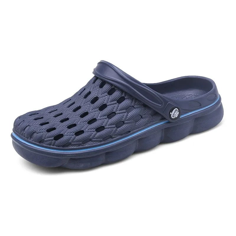 New Summer Aqua Shoes Men's Outdoor Hollow Out Beach Water Flats Slip On Breathable Lightweight Sandals Zapatos Hombre
