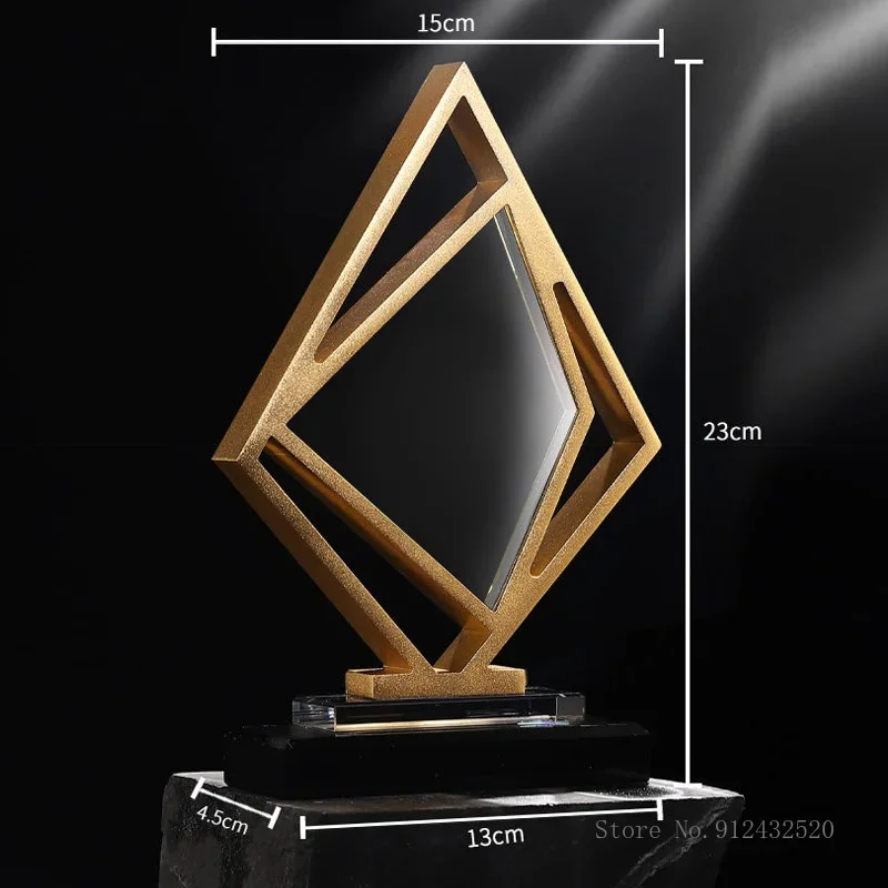 Customized Personalized Metal Geometric Shape Base Crystal Trophy, Electroplating Gold Award Event Souvenir Home Decoration, 1Pc