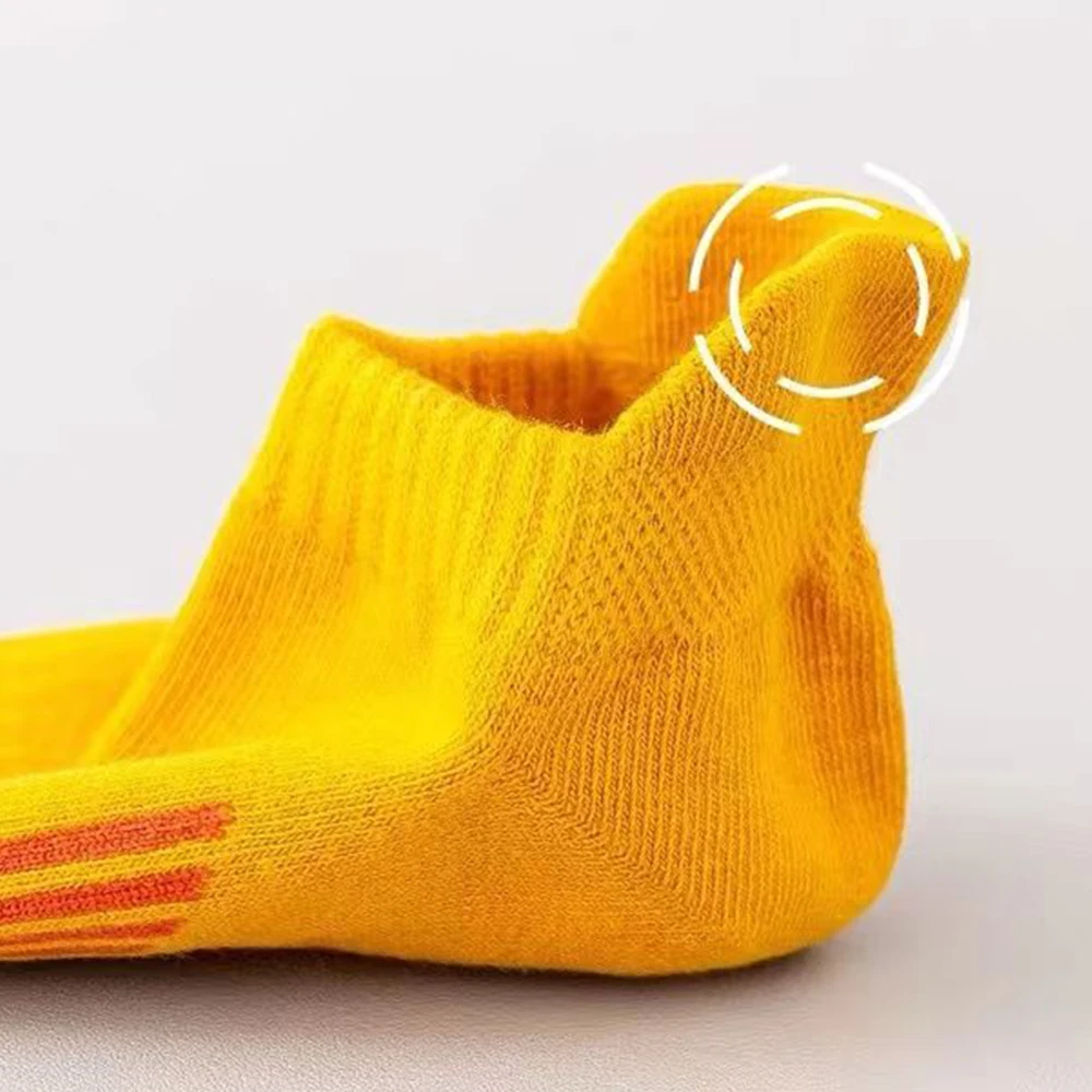 5Pairs Man Cotton Short Socks Solid Color Harajuku Breathable Comfortable Casual Male Fashions Soft Simple Fashions Sports Socks