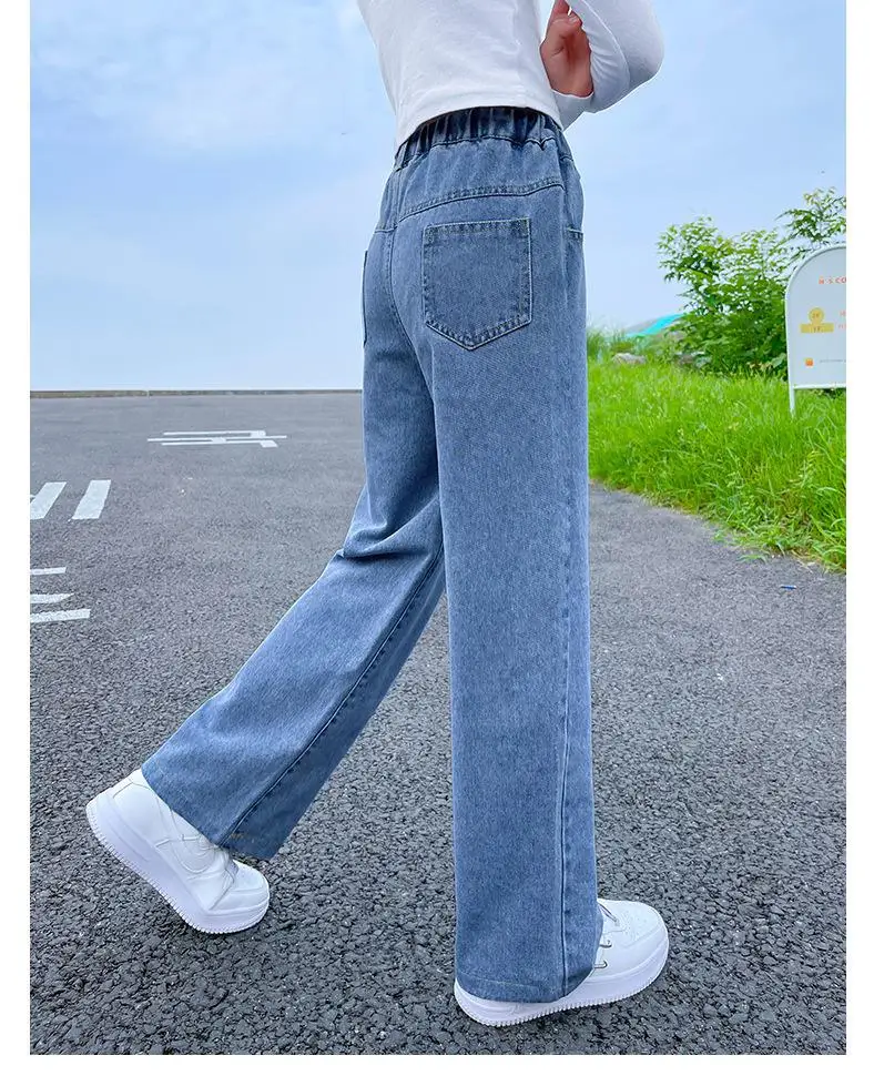 2026 نمط فضفاض غير رسمي للمراهقات جينز سميك للخريف والشتاء مستقيم واسع الساق من قماش الدنيم بنطلون جينز دافئ للأطفال