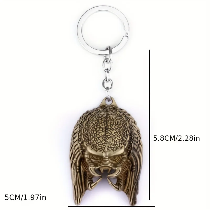 Retro alien mask keychain, men's metal keychain, car backpack ideal choice for gift giving