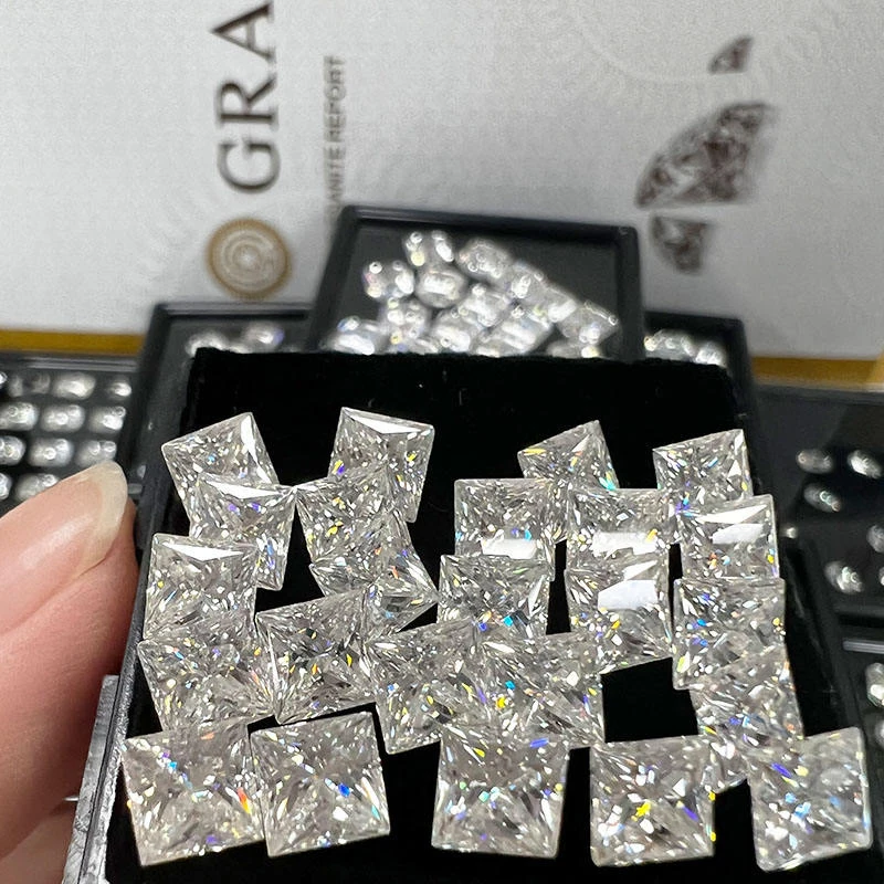 Diamant Naturel 1,40 Ct - Couleur D, Pureté VVS1, Coupe Coussion Excellente