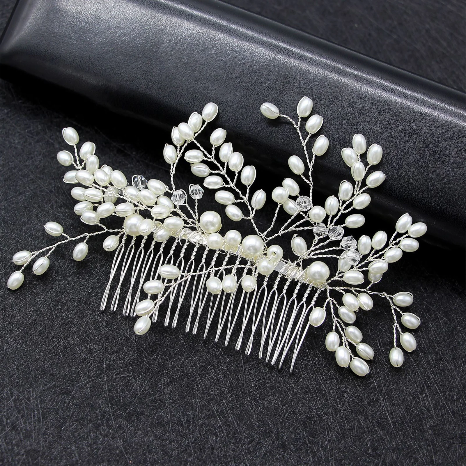 Pearl Crystal Wedding Hair Combs Hair Accessories for Bridal Flower Headwear Women Bride Hairpins Braiding Flower Clip