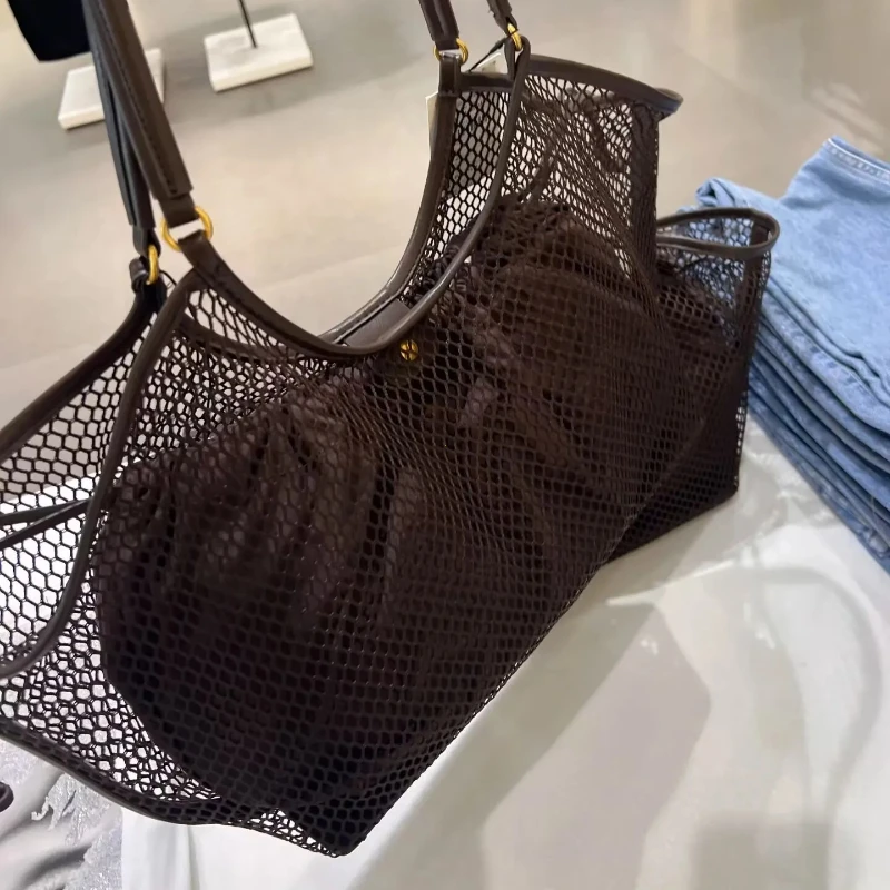 NEW PU Leather Wing Tote Bag Roomy Cluth Bag Large Capacity Buckle Woman Luxury Designer Travel Shoulder Bags Shopper Handbag