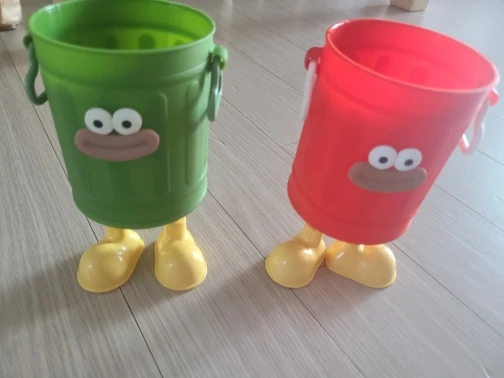 Charming Cartoon Pen Holder for Office and Home photo review