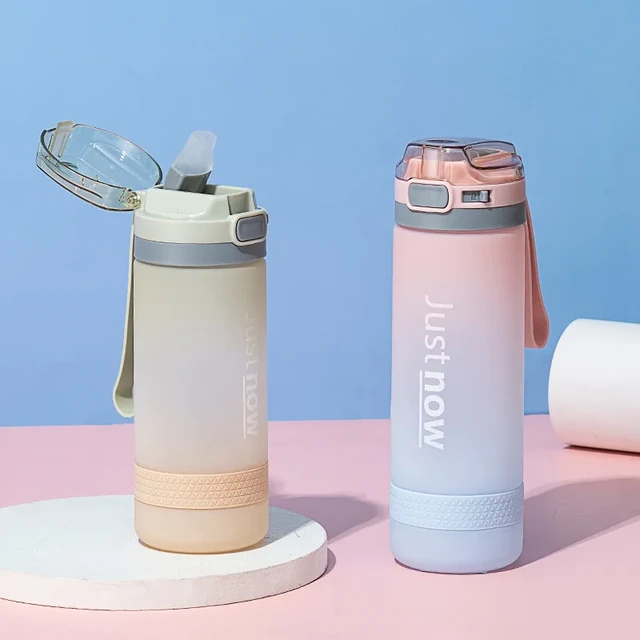 Lindas botellas de agua con pajita, botella de agua deportiva con tiempo  para beber, taza de paja po…Ver más Lindas botellas de agua con pajita