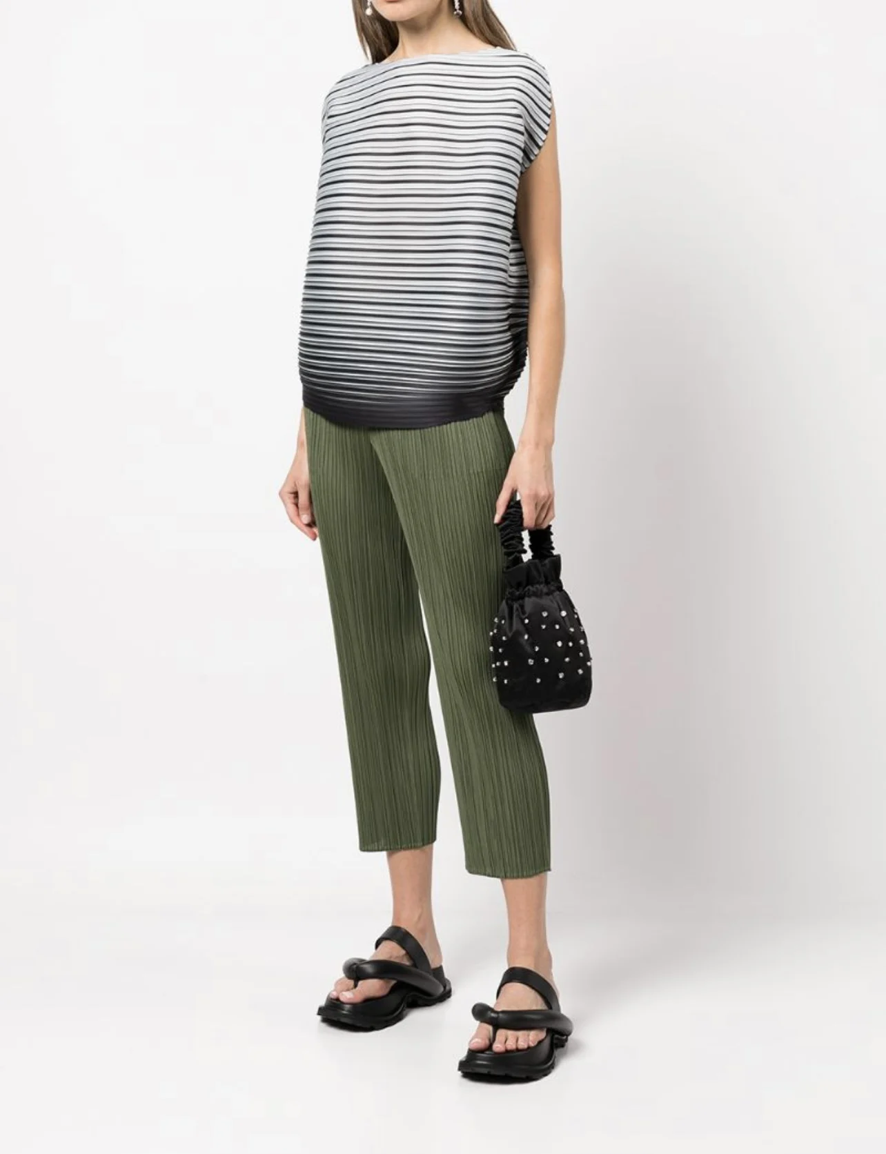 ǰ  ָ Ŭġ  ڼ ƴ ؽó   Ʈ νƮ ̽ ̴  , 2022