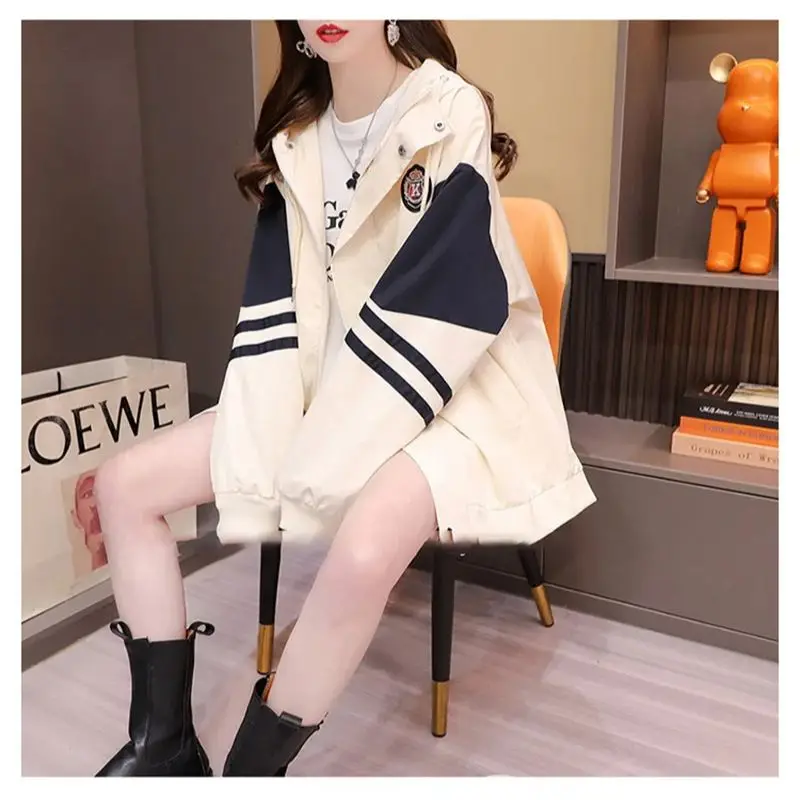 Women's Jacket Cardigan Trench Coat Women's 2024 Spring and Autumn New Loose and Popular Baseball Jacket Trendy Commuting top S8