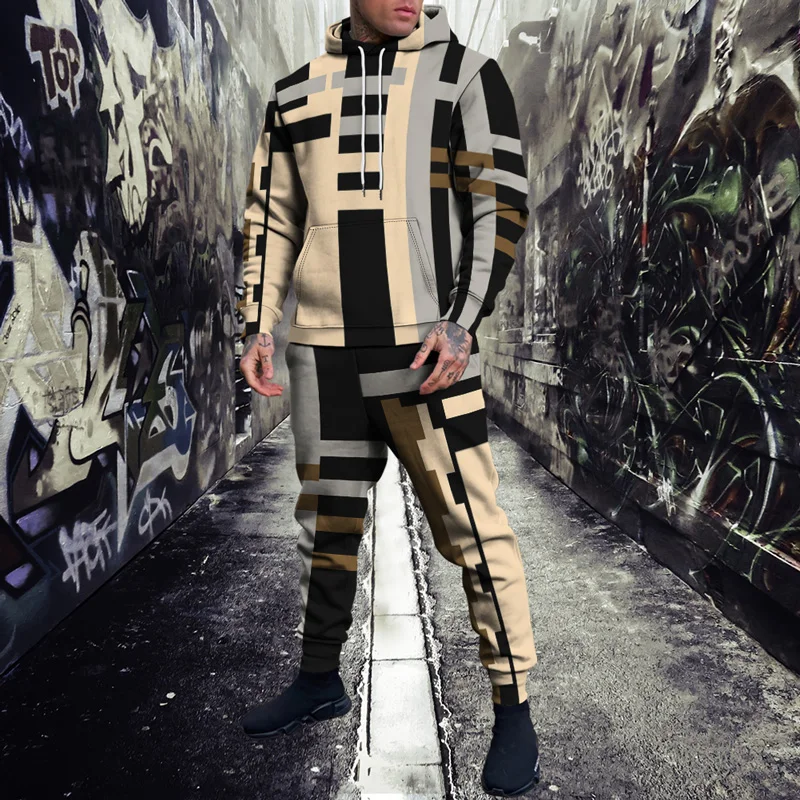 Рисунок 5 - Мужской спортивный костюм с капюшоном