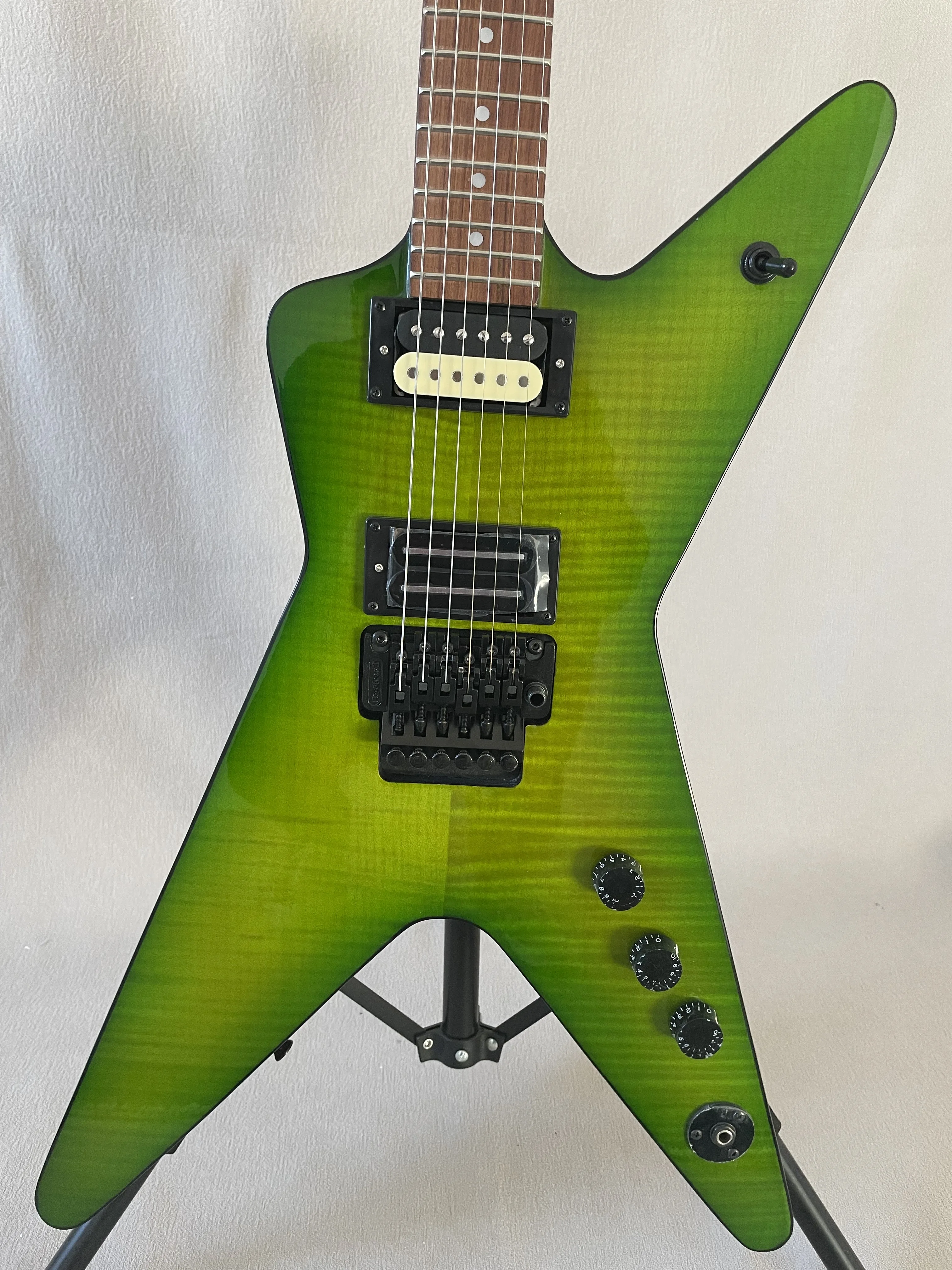 Hot Sale Factory High-End Custom DIME Washburn Dimebag Darrell