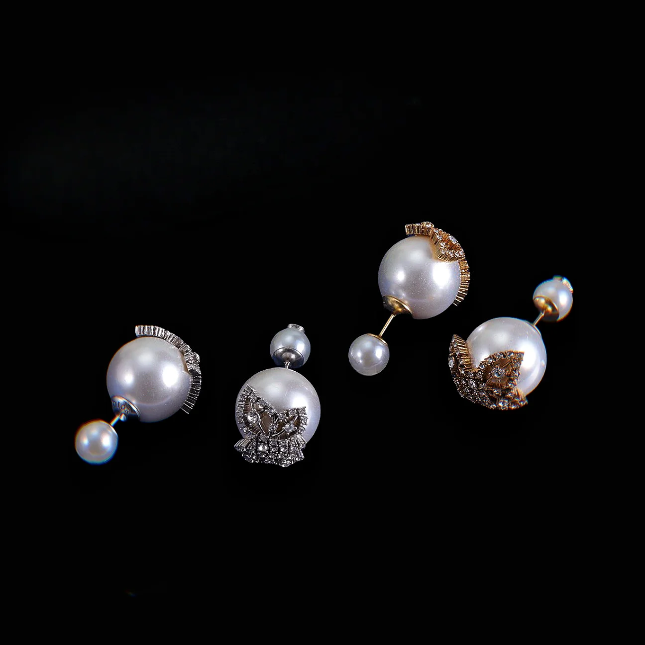 

French trend retro classic sweet butterfly pearl earrings