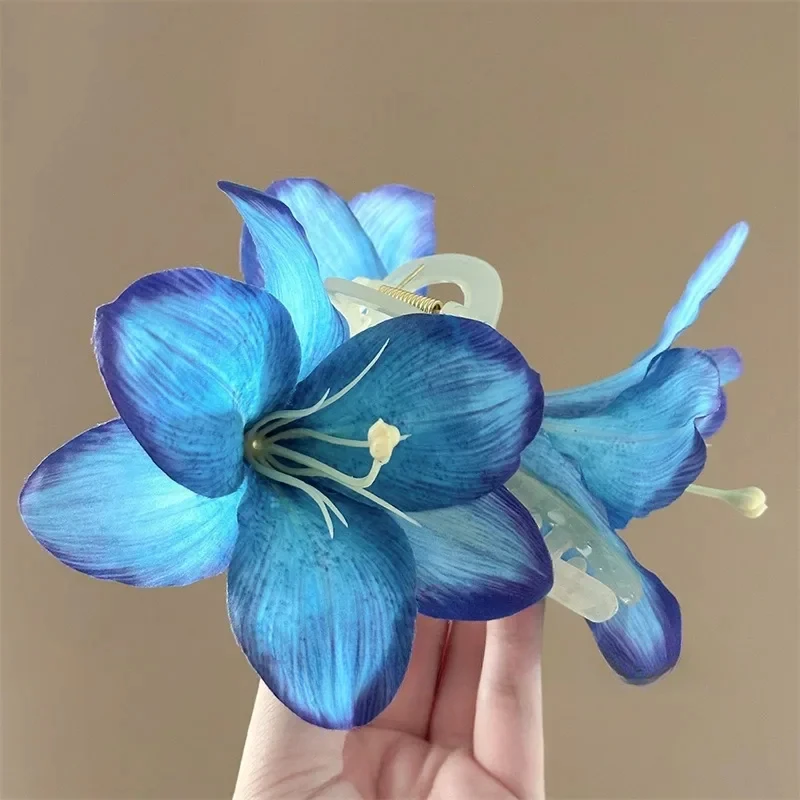 Blue Lily Flower Hair Clip New Chinese Style Fashion Hairpin, Round Side Hair Accessory for Women Elegant Design  헤어 액세서리