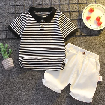 مجموعة ملابس قطنية مخططة 1