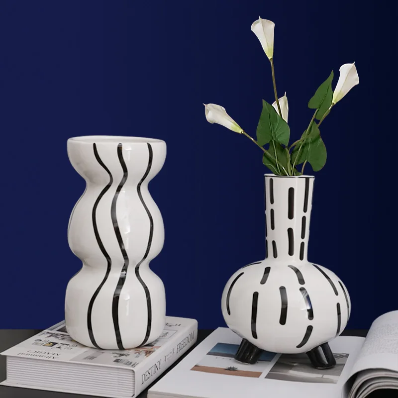 

Nordic Decor Retro Ceramic Flower Vase Decoration Rustic Home Decor Hand-painted Vases Living Room Decoration For Bedroom