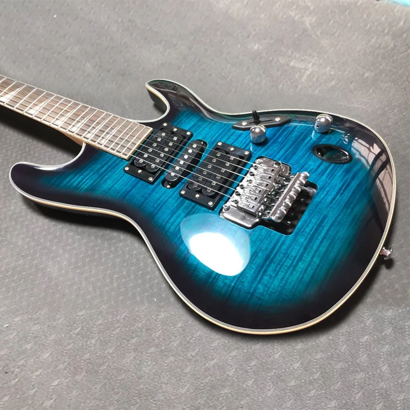 

Китайская недорогая соло-электрическая гитара из массива дерева с 6 струнами из огненного клена