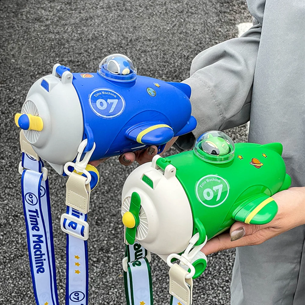 Plastic Water Bottle For Children Fun Airplane Creative Toy Straw Cup Safe Anti Fall Sports Diagonal span Gift water bottle sports water bottle sports bottle plastic water bottle