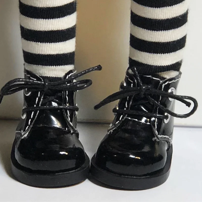 

New 5cm Shoes For KPOP 20cm EXO Dolls Toy Boots 1/6 Sneakers for EXO Stars Korea Plush Rag Dolls Accessorries for Doll Toys