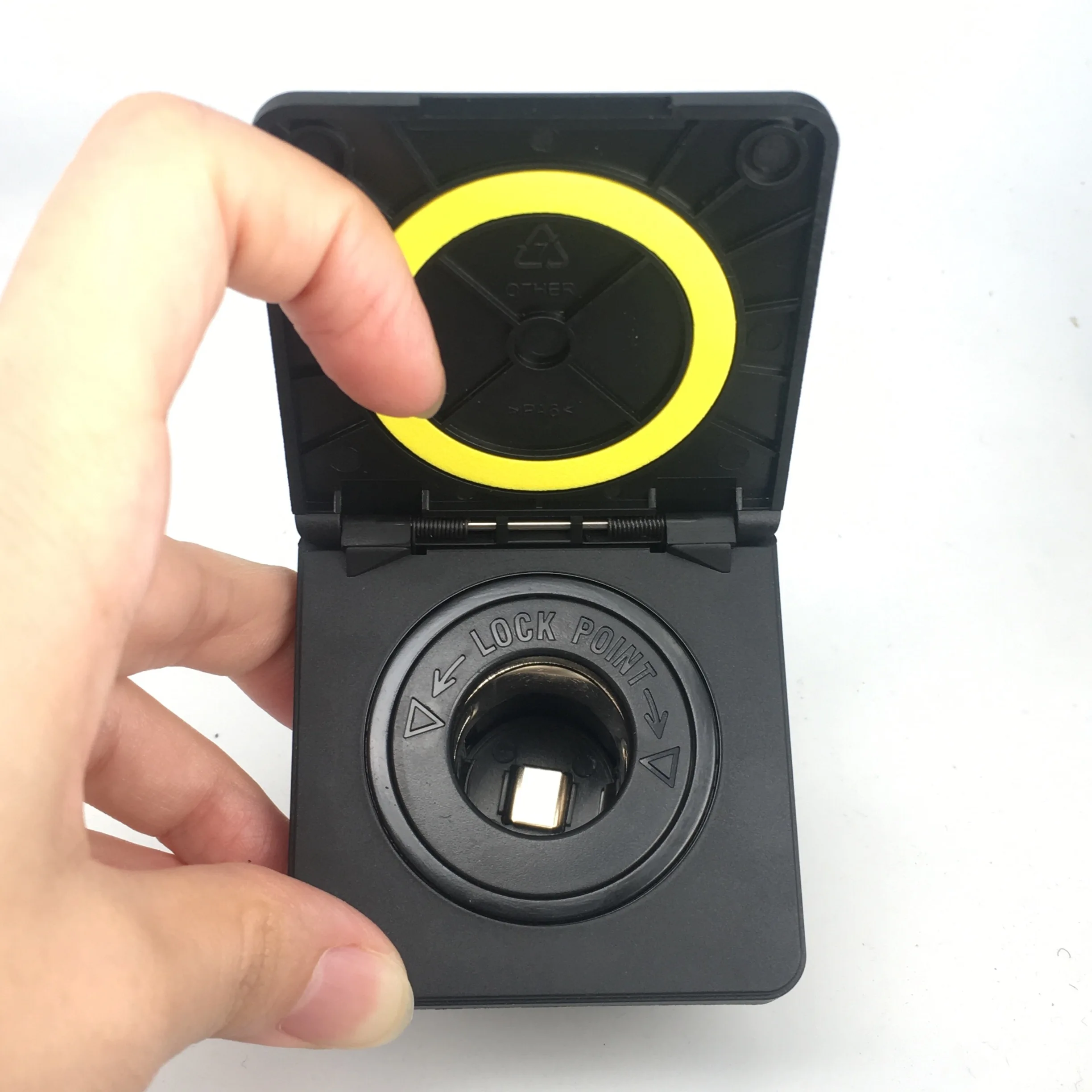 Durable Cigarette Lighter Socket 12-24V Car Auto Motorcycle Truck Cigarette Lighter Socket fixing hole 60*60MM