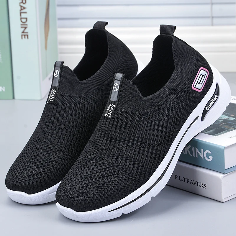 2021 Women Vulcanized Shoes Comfortable Women Sneakers Slip On Flats Breathable Shoes Women Loafers Plus Size 41 Walking Flat 