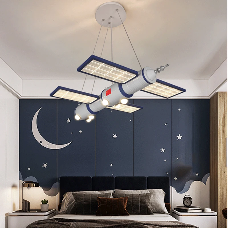 

Люстры со спутником в виде астронавта для мальчиков, лампа для детской комнаты в спальню, оригинальная детская лампа с мультяшным рисунком и защитой глаз