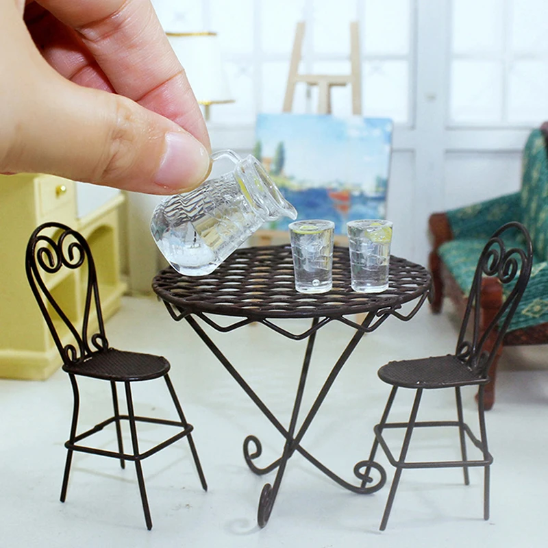 Miniatura per casa delle bambole, bottiglia di succo di limone o lime, barattolo da cucina, mini cibo e bevande, accessorio per frutta, decorazione per bambola, scala 1:12 - Italia