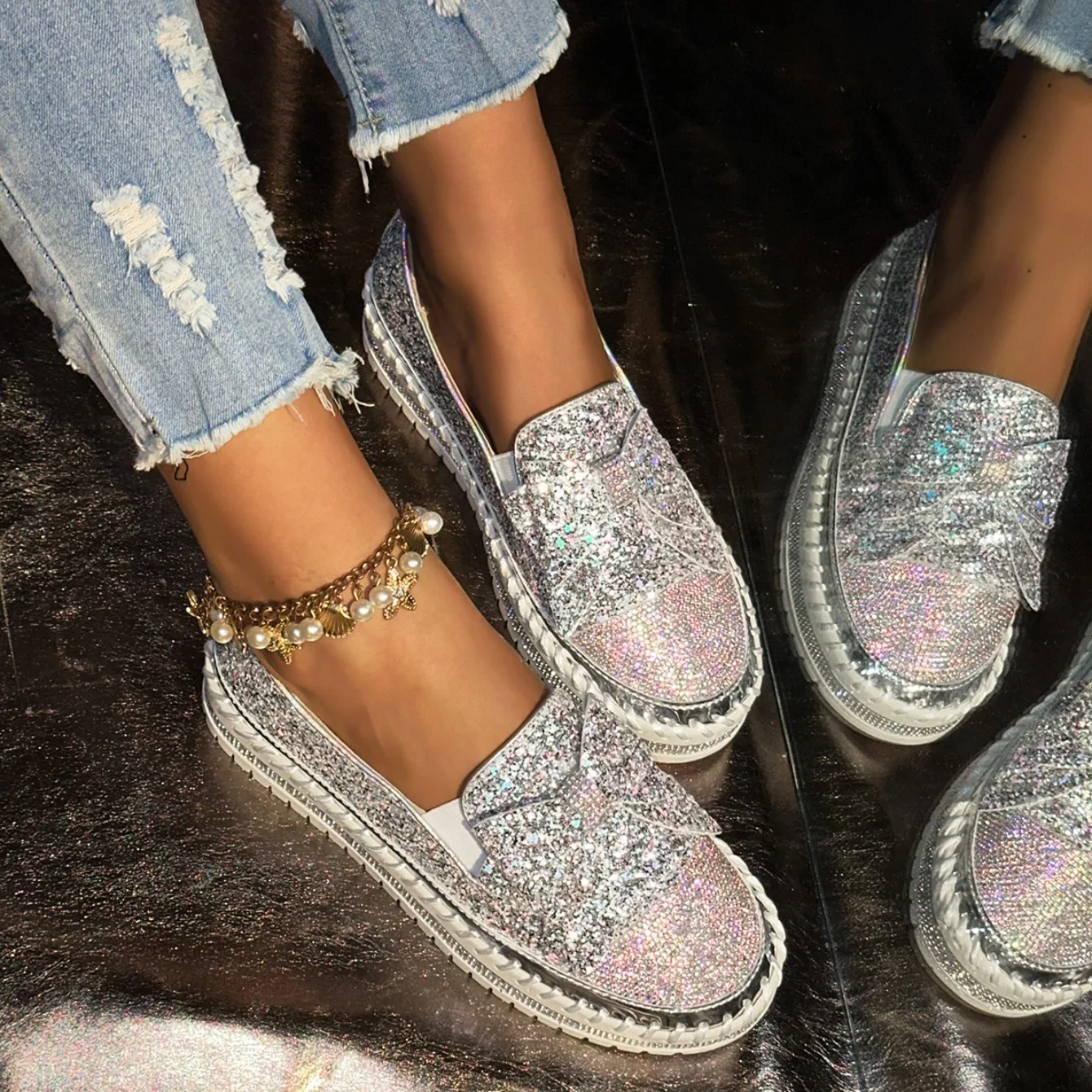 Women Sneakers Fashionable Diamonds - Uniqwear