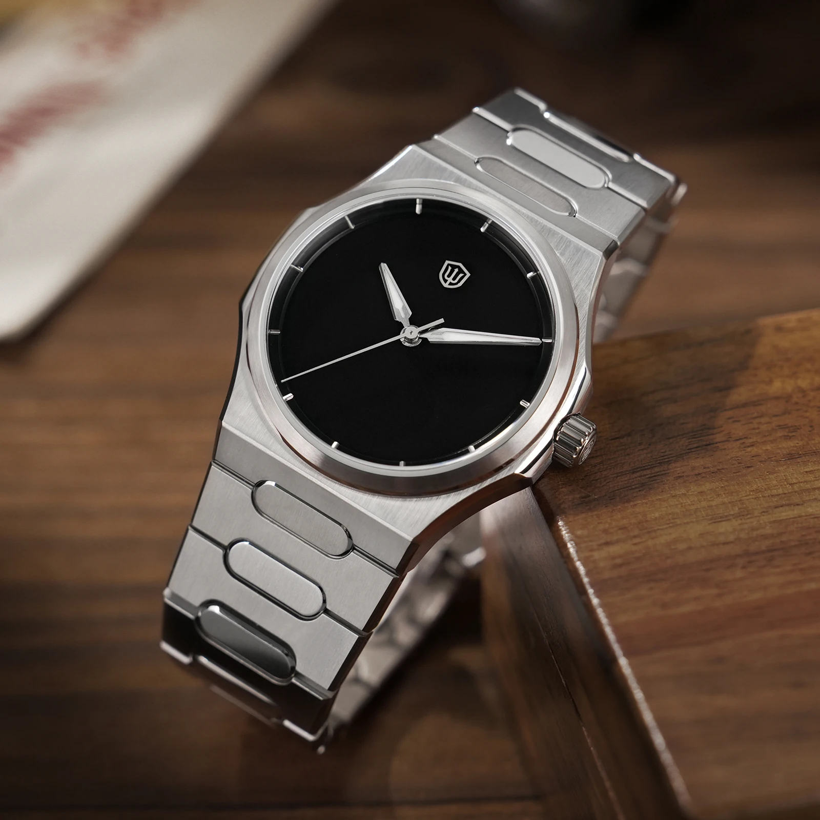 Watchdives プレミア WD0016B メンズ腕時計スクエアブロックファセット