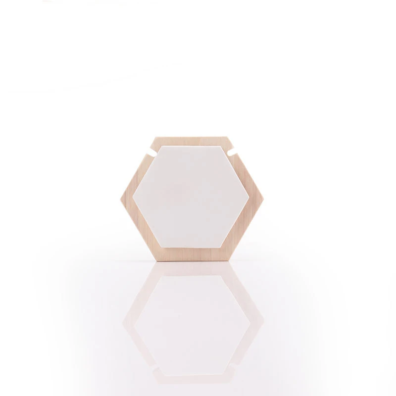 Elegant Geometric Wood Jewelry Display Stand for Necklaces, Bracelets, and Anklets