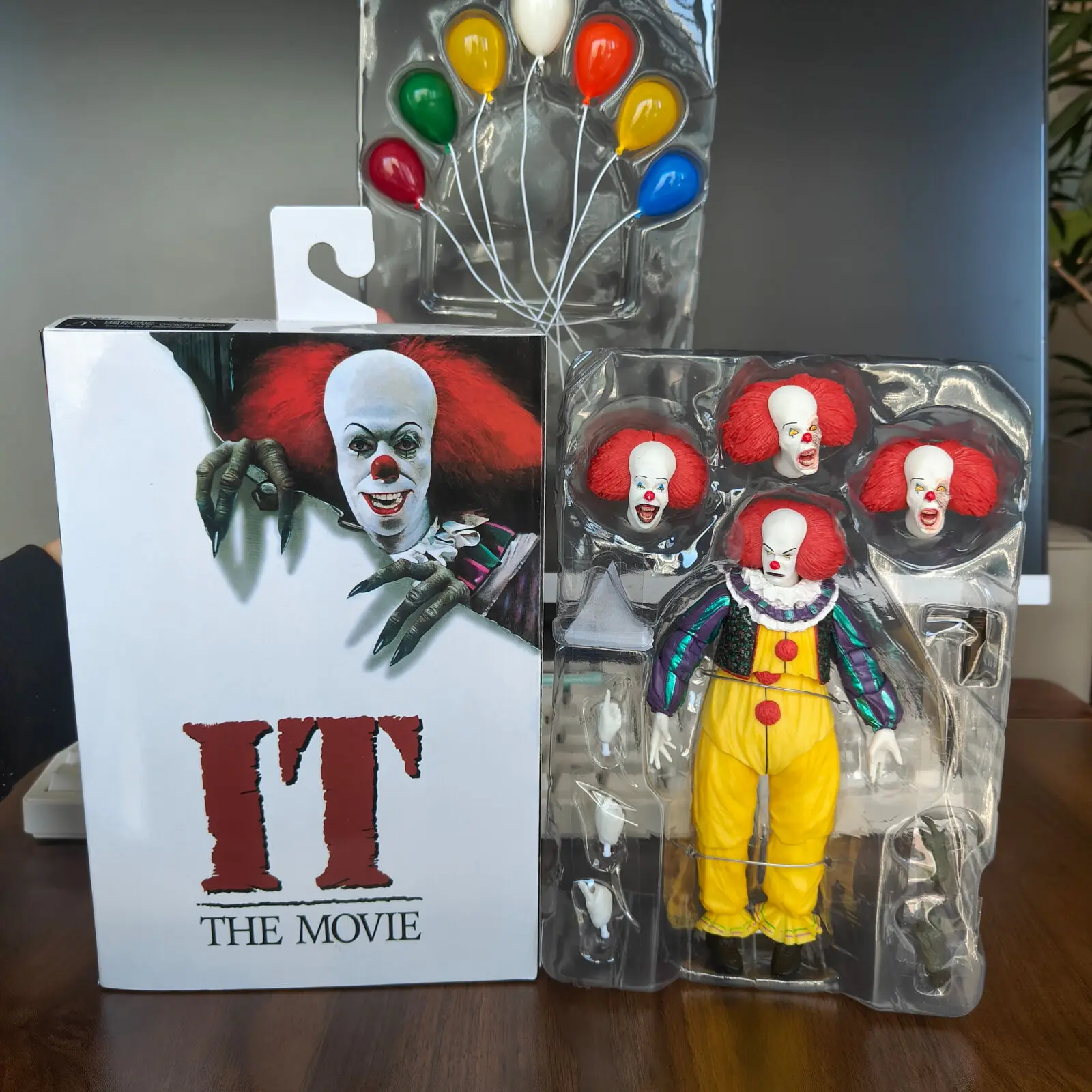 조커 NECA 스티븐 킹 광대 Pennywise 액션 피규어 장난감 할로윈 장식 선물
