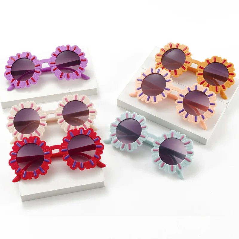 New Boy Girl Flower Sunglasses Solid Love Pattern Sunglasses Sun Glasses Kid Eyeglasses Beach Eyewear