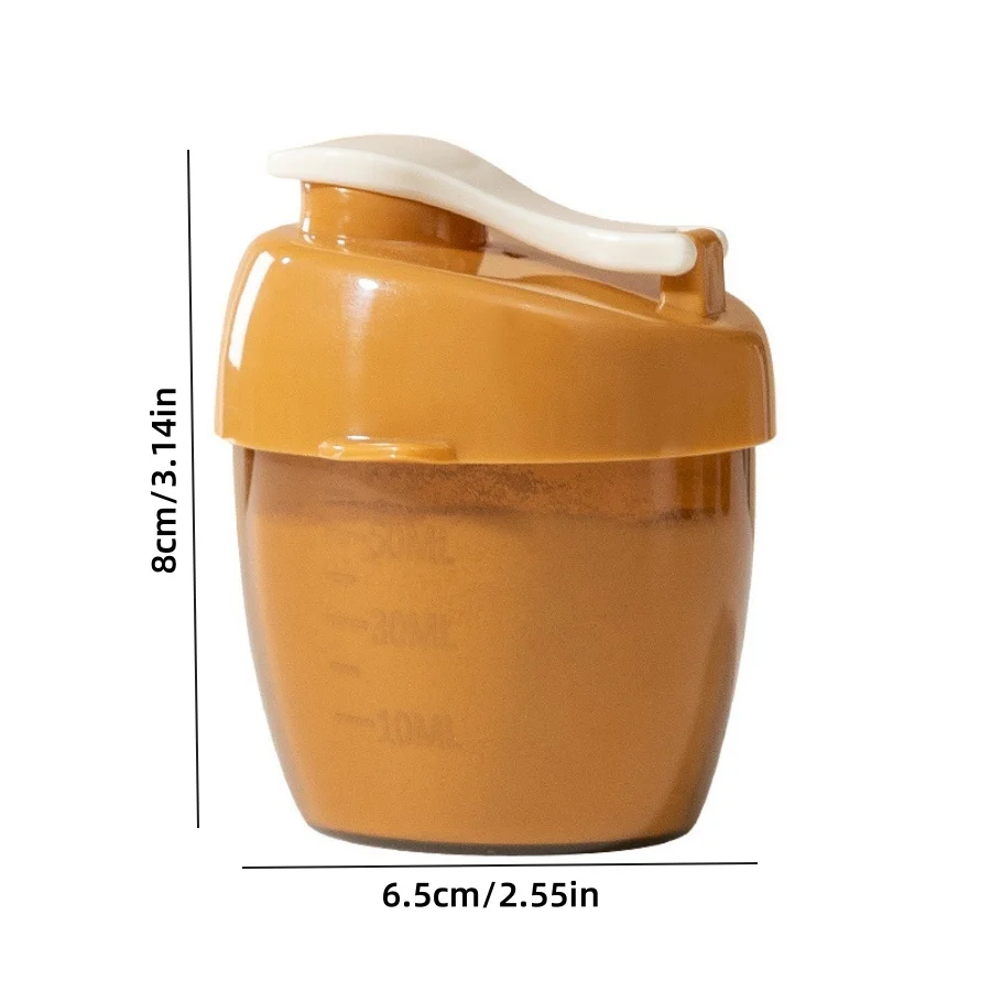 1pc baby milk powder dispenser box with 70ml baby milk powder can be carried out with a small box for one meal and one grid