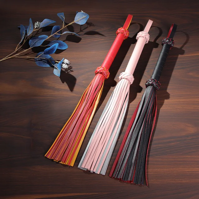 Dropship 3Colors PU Leather Whip With Tassel Spanking Paddle Scattered Whip  Knout Flirting Sex Toys For SM Adult Games Erotic Accessories to Sell  Online at a Lower Price