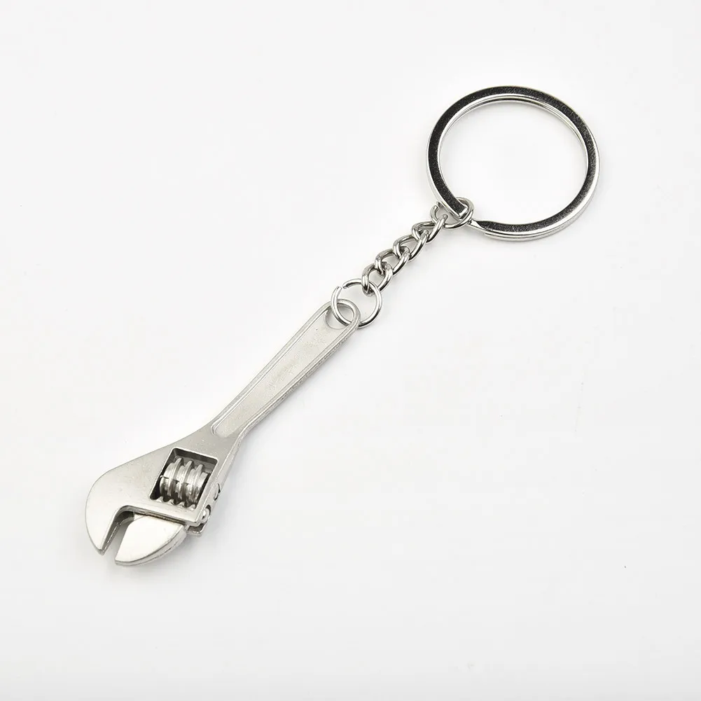 Creative Mini Wrench Style Metal Key Car Chain Adjustable Universal Spanner Silver Compact Keychain Car Repairing Tools Gift