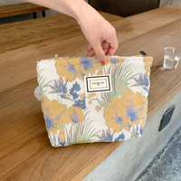 1PC Vintage Woven Satin Fabric Storage Bag Large Capacity Portable Makeup Toiletry Bag - Fashionable Organizing Solution 2