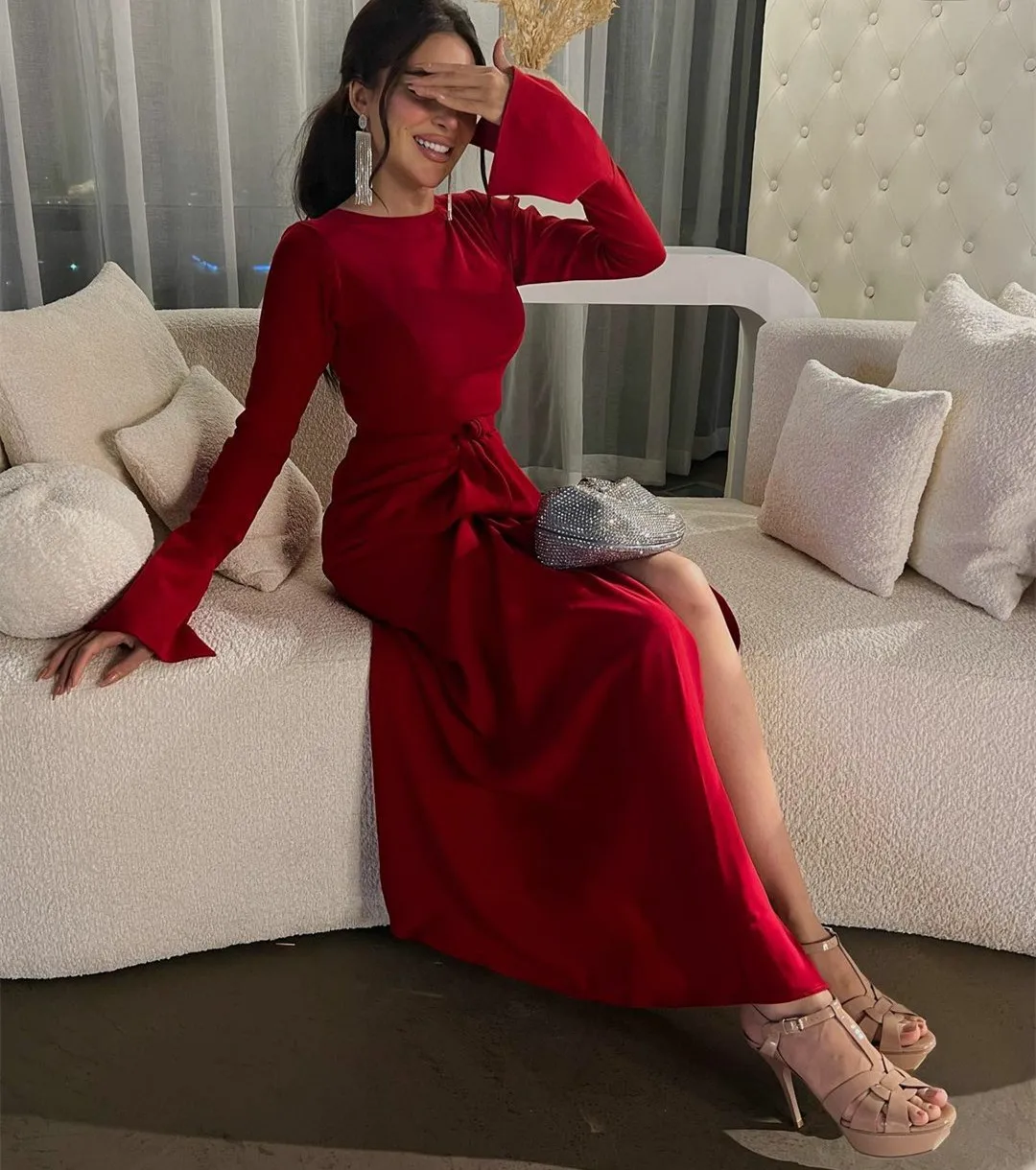 

Elegant Long Crepe Red Evening Desses With Sleeves Sheath O-Neck Floor Length Zipper Back Prom Dresses for Women