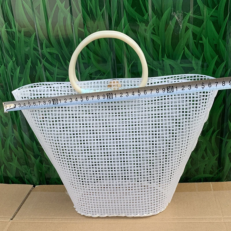 Description Picture 4 of itemEmbroidery Bucket Bag Auxiliary Knitting Sewing Weaving Plastic Mesh Sheet for DIY Accessories Handmade Easy Knit Helper