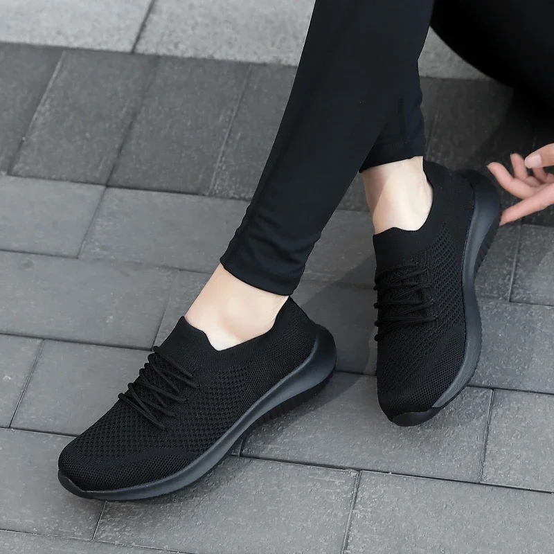 Leisure Running Shoes Women's Tennis Shoes Lightweight and Comfortable Walking Shoes Flat Bottomed Sports Shoes Vulcanized Shoes